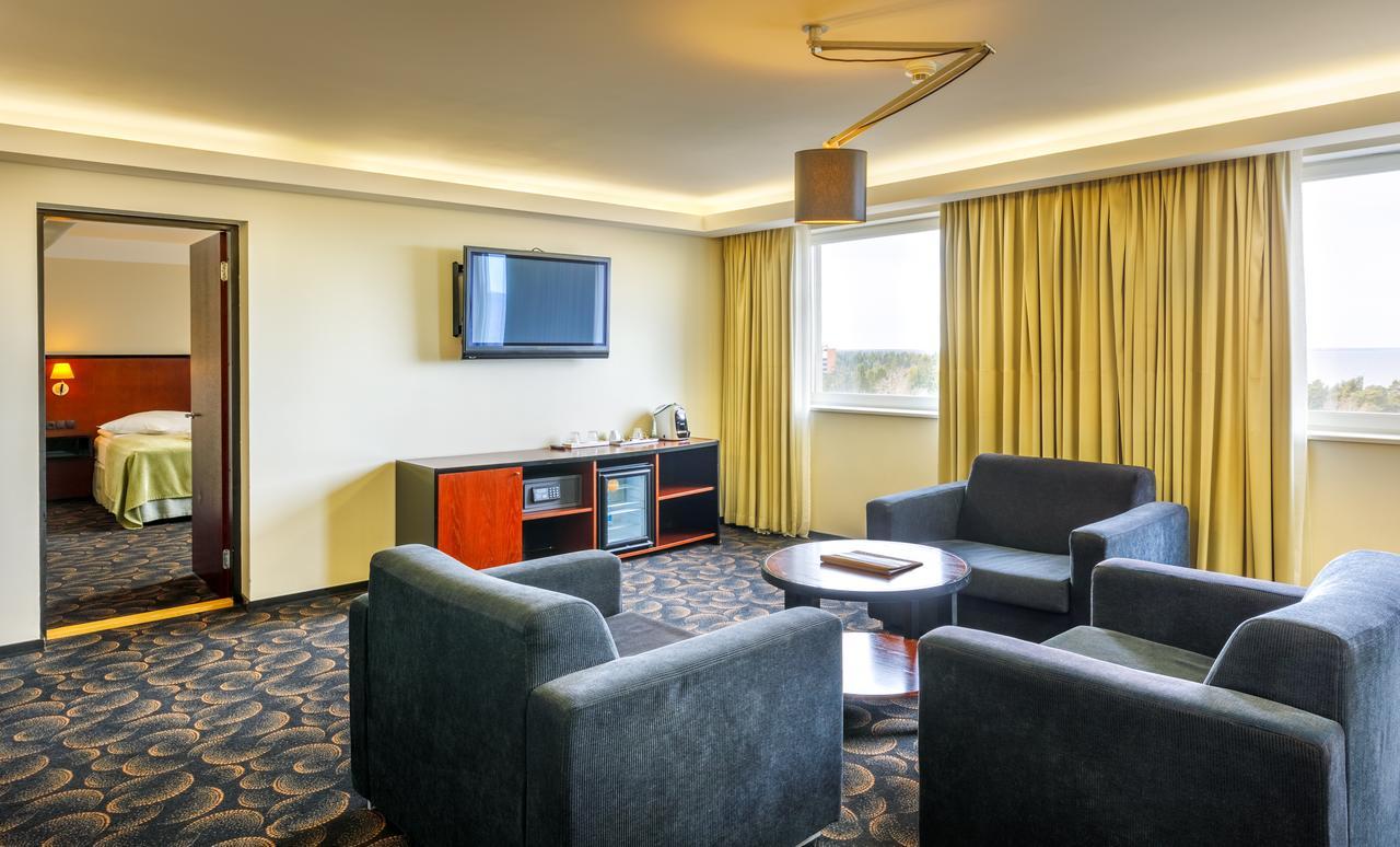 Meresuu Spa & Hotel Narva-Jõesuu Εξωτερικό φωτογραφία